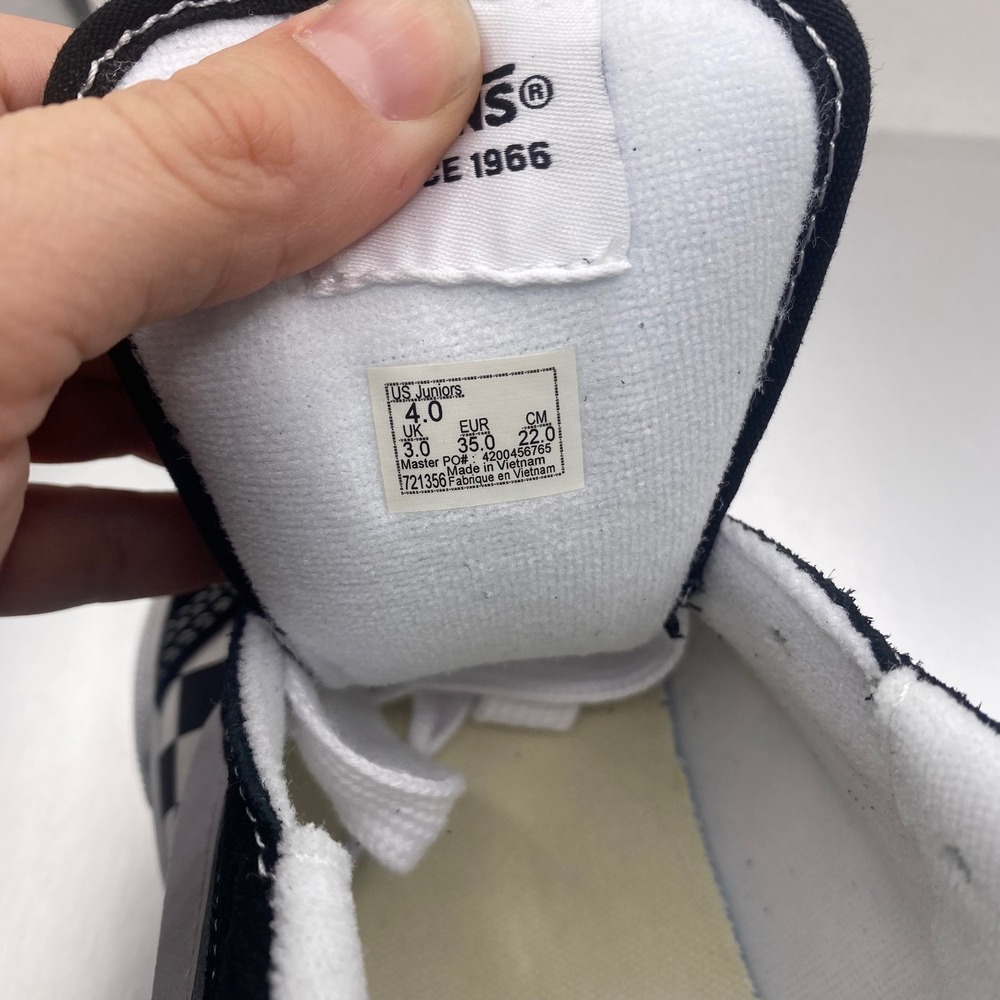 NEW Vans Knu Skool Checkerboard Black White Puffy Skate Shoes Kids 4 90s Retro - Picture 5 of 11